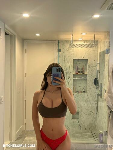 282541220439917424311281382728062387525 thumbnail