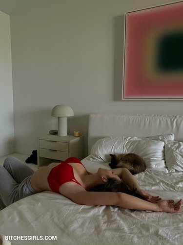 91413450455303226426557496229080314764 thumbnail