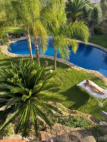 44002592241887071684794721417095960170 thumbnail