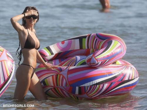 160355043255912149457985704799329733743 thumbnail