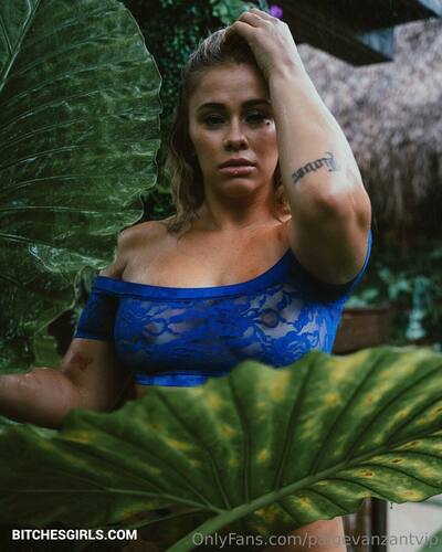 115505080586559822959499133484618677871 thumbnail