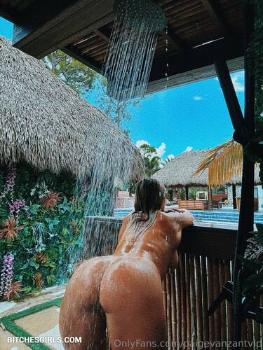 15113353605785725661826875244075469667 thumbnail