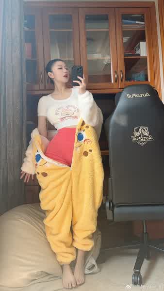 3672d647a06849639883430ef8794b2d4d94dd6b2a44a36755b6dd0fb2addf97 thumbnail