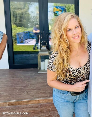 290538808295258746746516261842118005634 thumbnail