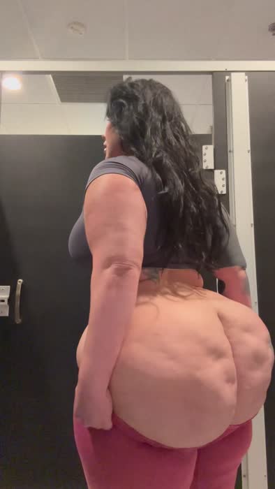 729d42349edd2b4554fd4de37055f7f26e8494928c11f3eff2f70a71537c087d thumbnail