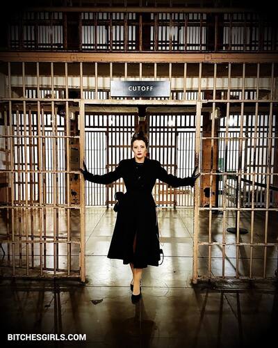 269925876056400960452641702685814096083 thumbnail