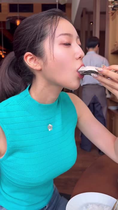 Abenatsuki Nude Videos - Bu Natsuki Japanese Porn