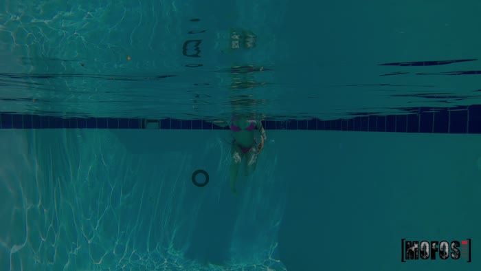 90fd007f11960cf4eaa4c13dc2b2a9d21e5ea4110385b567a28c8e88e490995e thumbnail