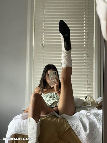 48839284524259938851582008581167423422 thumbnail