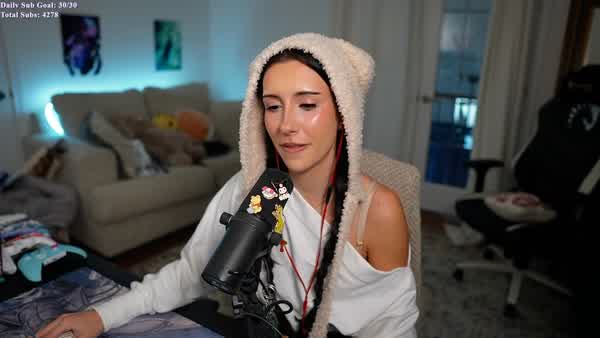 130fd3c5720cd3687e6385c64118fb2ebac21e150793c1d9924154eb35575eac thumbnail