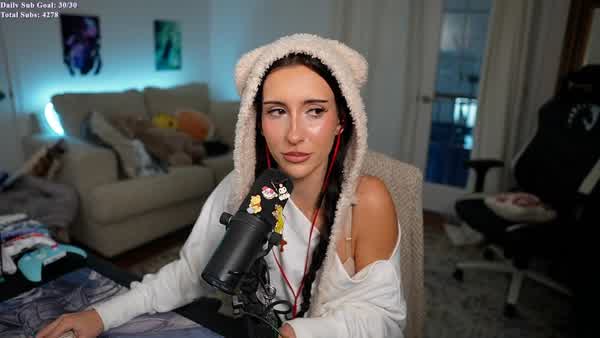 674c70fbccb0c8a68f11d05ff1cda09fa37782d5af4de268bc1a6f733b9b7572 thumbnail