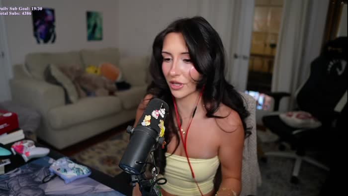 ad313a1bbbd3ff9f06a69827501be37d29f8813b4480b10ffc2b426050658b84 thumbnail