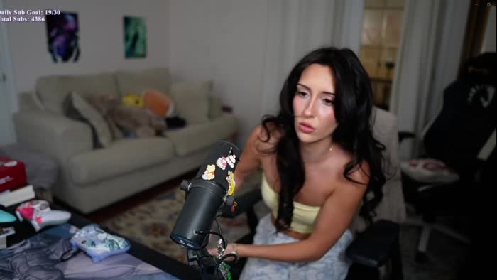 b0a429c9d495fbe6ca27b512d71f2e678ff6b6148bec9b95ab96c656624a1f1e thumbnail