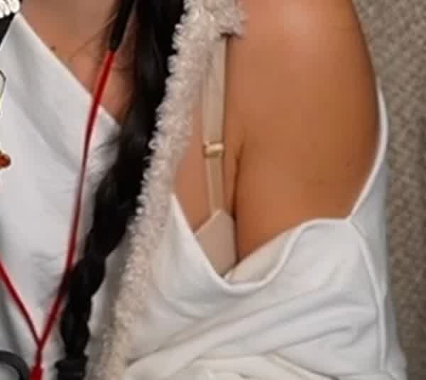 c753b9808cf2bc409fc42fa913fd6c3bddaab4b3245bc22dd4829b7a9a6b674c thumbnail