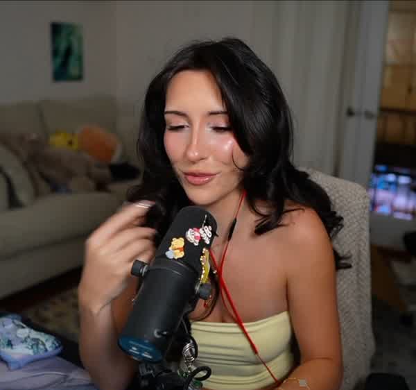 f1425ea0711cdb3ecc2f6a3ce491b63de009b9ac4901a9e8466d72e28a0e66f7 thumbnail