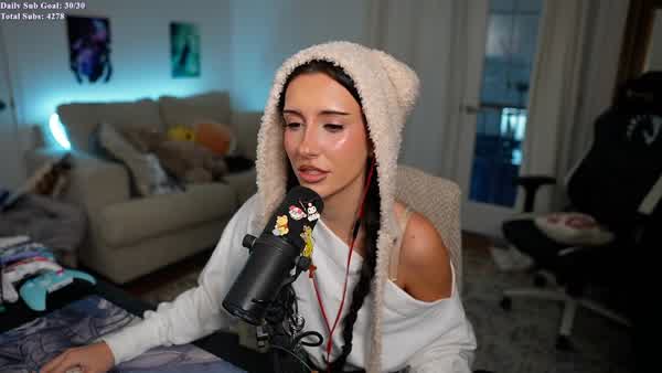 fd5db0b0cd2e2ec8f6ad4b8d503f7e252e8545ff4aa1c6c06ca906516cc8a515 thumbnail