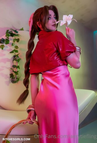 301165327495353406168738574625846625679 thumbnail