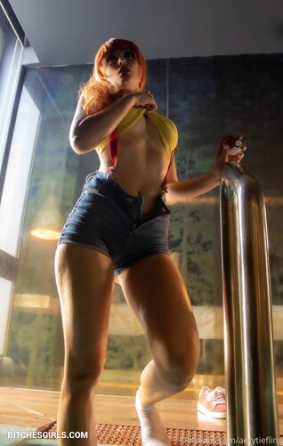 65446303262748365393375927890214101266 thumbnail