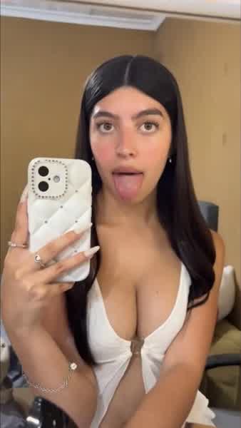 fdc728f57d490d2fe3b9ee7ede138fca525a4b31c84ad023e6d72ce7ff851b86 thumbnail