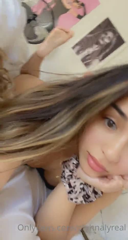 b84bd467e8324844e8c8463adedeb63c54d160fed4dc2801f1e9aa9d93049f29 thumbnail