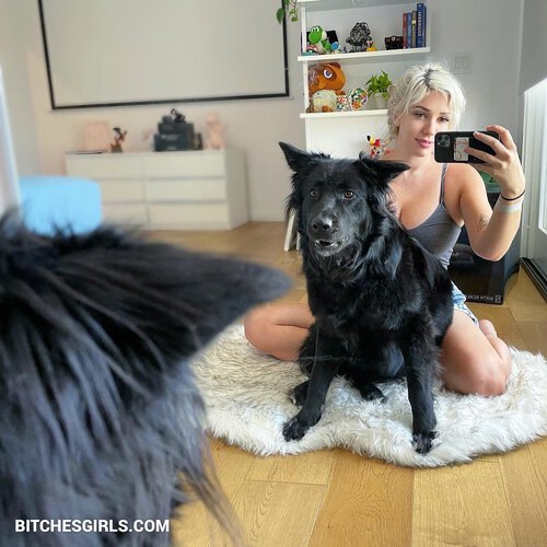 152158603852648435378488040490207057760 thumbnail