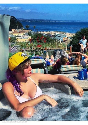 258386460359197767650358380845899186850 thumbnail