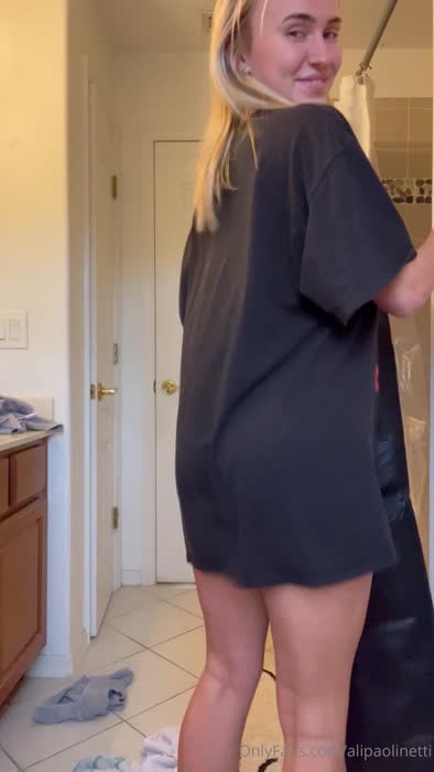 088a626668dfb08f474de32c0e579bc670a295efd47fd8fa8d45d24236bb3a8a thumbnail