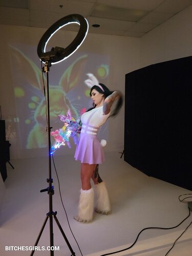 281722703433449173074248782298362369130 thumbnail