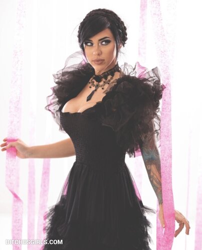 298996847810789130950718525754873617455 thumbnail