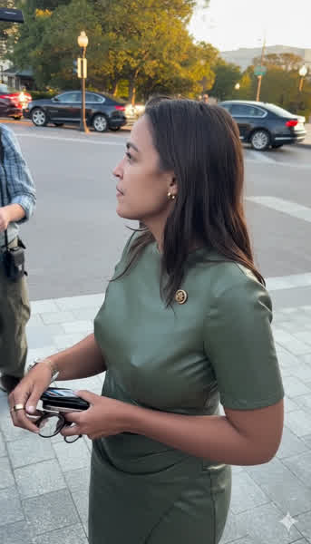 468ef6e392070bba7a350e9f80b0d53db10d5580aad565db77265a59442d21bf thumbnail