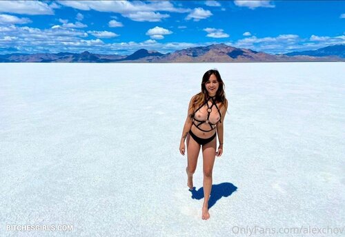 260992409497965167836071302947016911280 thumbnail