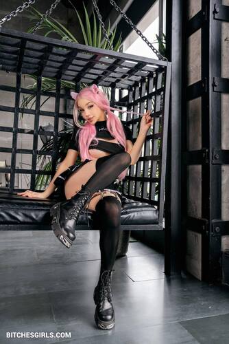 125906397072713365604171363894779107972 thumbnail