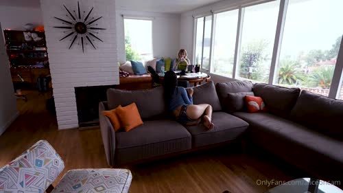 f30b0db66ff7b637996b49eefbf0c05779a4526e883e57bac8b3783d635a49cb thumbnail