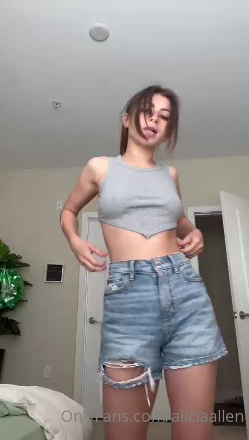 Alicia Allen Nude Teen Tiktoker Leaked Video