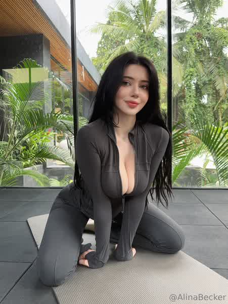 05e926608aba6e8d441ad2c8c16e4e708ac83c34bb951cc588c72040f98db949 thumbnail