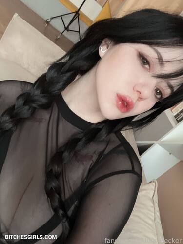 286411217104452721109140727981711774887 thumbnail