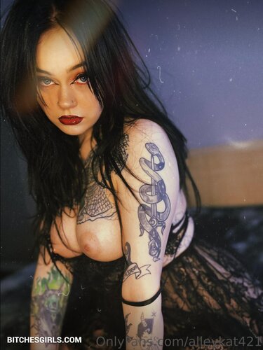 293155392623521998805268887208355419438 thumbnail