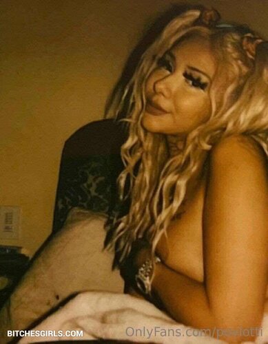 55065031924056630573690333630360873253 thumbnail