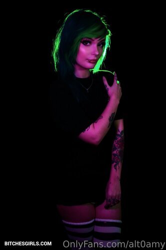 251138938551921175295999501495402031925 thumbnail