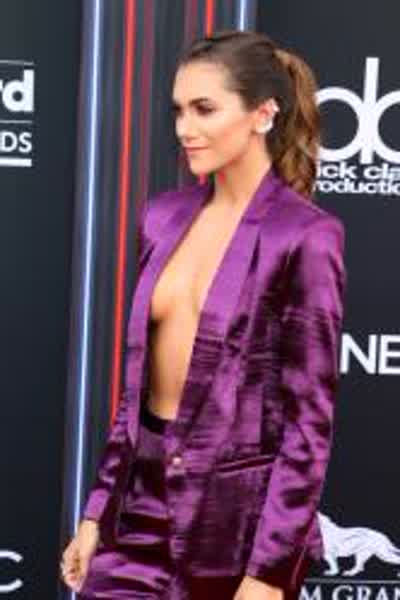 33b4f8b340b7d3afd77792b89b0f68a5d89e902aa7e6a58ade37b24c37a51e2e thumbnail