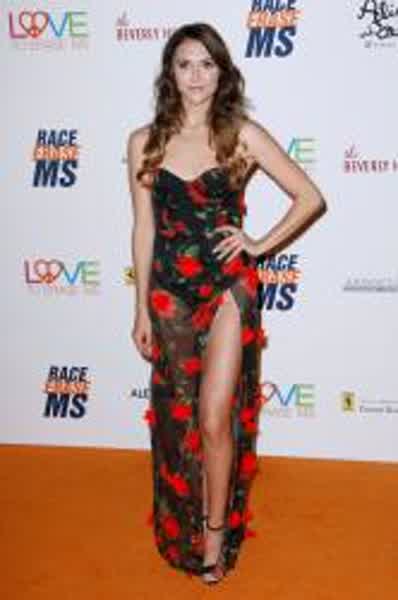 523329465381d258fdc1d0bd1f80bdc007a2bacd5af5c97a068ddaeb6f448a97 thumbnail