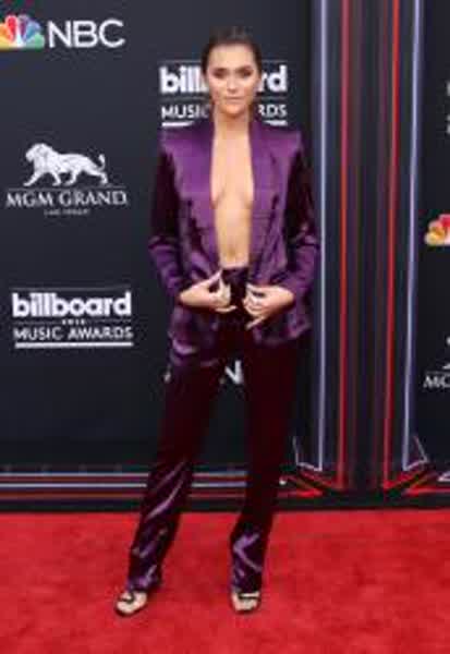 803fecfd4a7b1b760b2f5609577734007811dc1c56792a24c4ba649b02824901 thumbnail