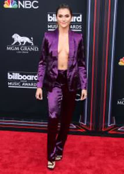 829bf9126bd5f39b607cf2662da3ea3ab239782828bd5dbc1bcdf5d70f730b1b thumbnail