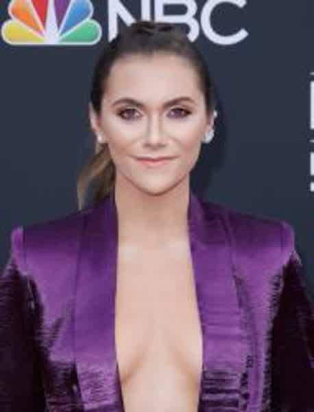 ad1a0b418b810a4832bd4f79f0932b06ffecae45d8a4aeff8ab8a7e896c345e7 thumbnail