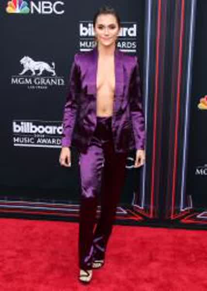 b17b7e22ad291251dcbd59d7ba3b4cfdaa17b930bbb64c5ebd79cd537e7055dd thumbnail