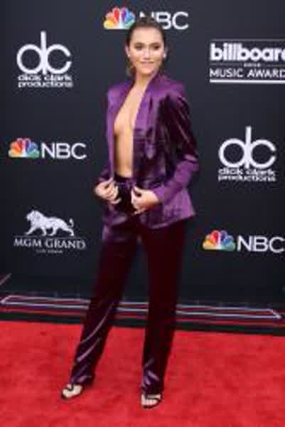 c4dd4043bfa21eee000da69fc841865cac3d8c4be87c744a56b3ea5658b4da25 thumbnail