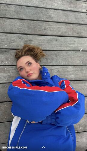 101980117266477683352579292100862271376 thumbnail