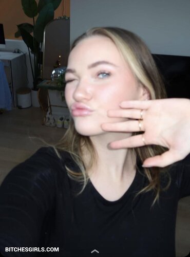 337266881115348705506622351413895566651 thumbnail