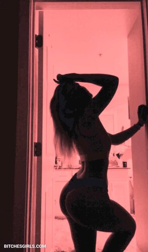 130281473793242941672366203869142503099 thumbnail