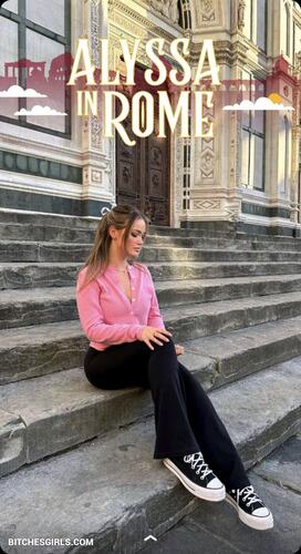 150160659835666560311627028639041764303 thumbnail